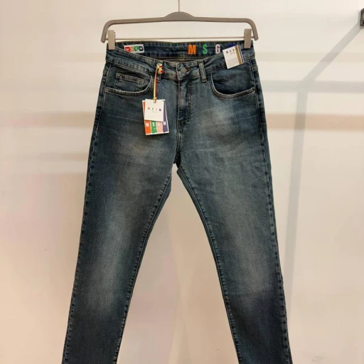 شلوار جین مام فیت پارچا کجراه گرم بالا