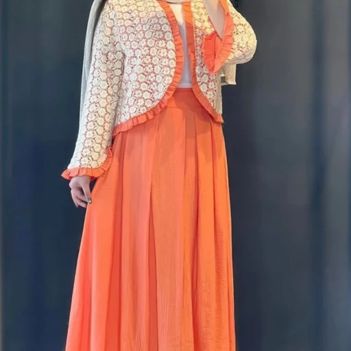 ست کت گیپور و دامن کرسپو مجلسی زنانه